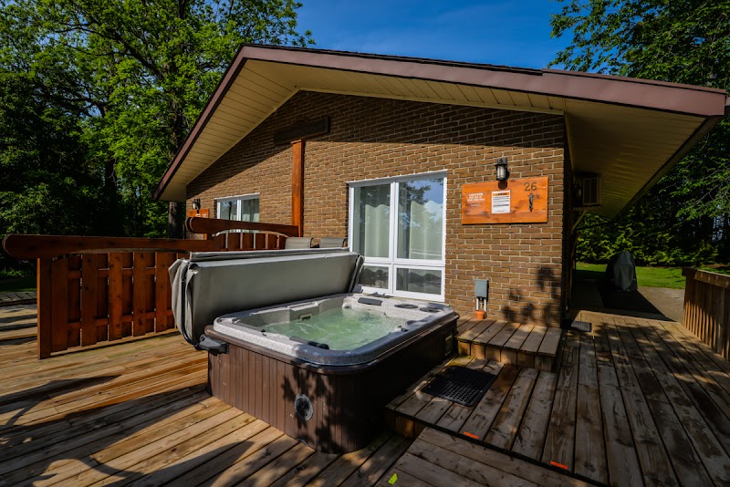 Forest Motel & Woodland Retreat in Stratford, Canada