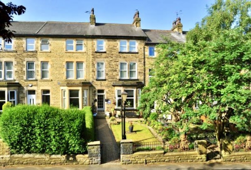 Franklin Mount Guesthouse in Harrogate, United Kingdom
