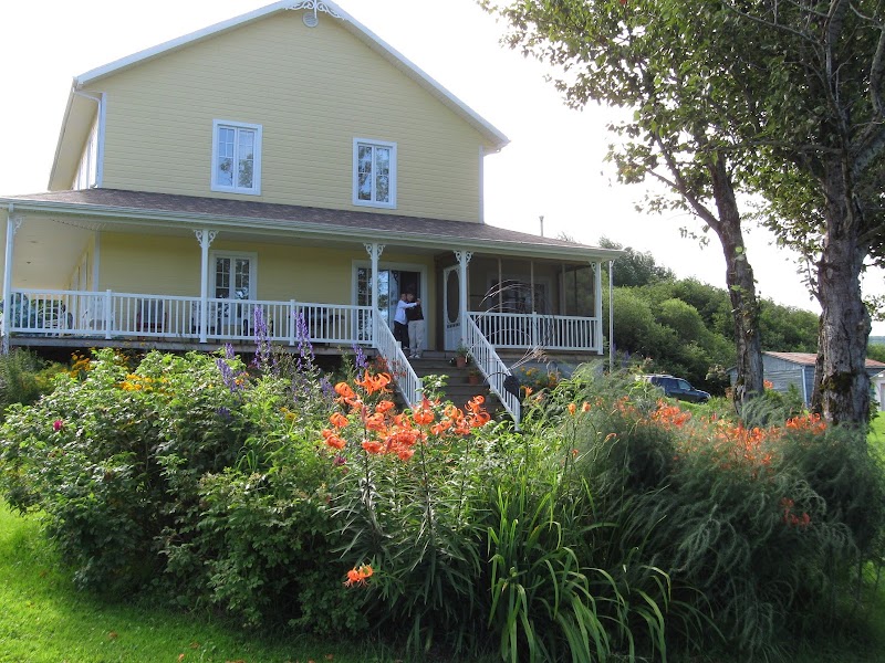 Gîte du Pont Flottant in Alma, Canada