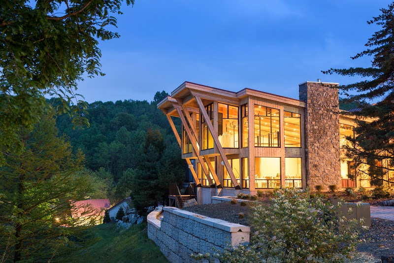 Glasbern in Breinigsville, Pennsylvania, United States