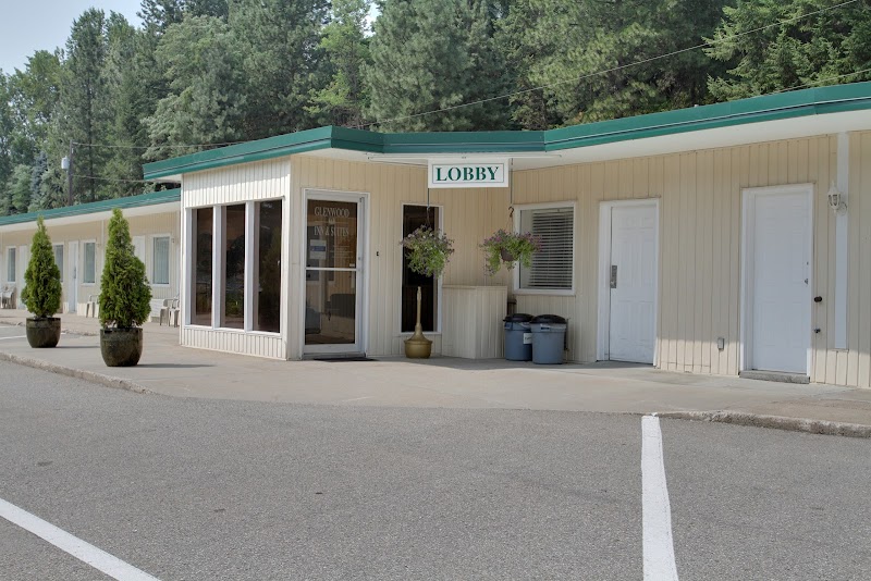 Glenwood Inn & Suites in Trail, Canada
