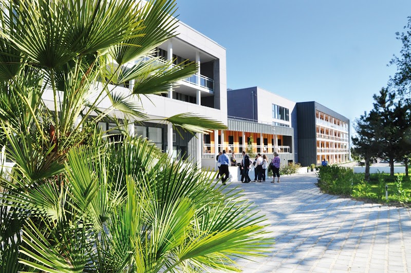 Golden Tulip Pornic Suites in Pornic, France