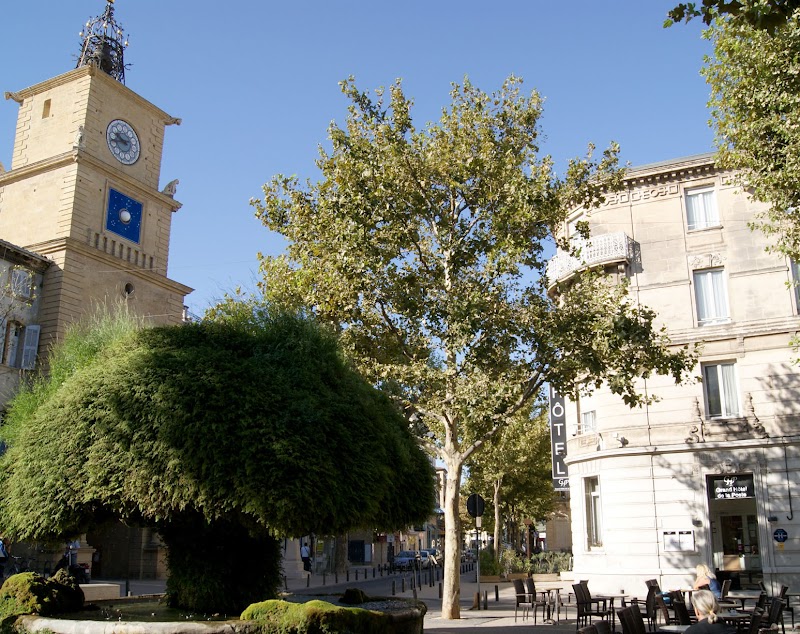 Grand Hotel de la Poste in Salon-de-Provence, France