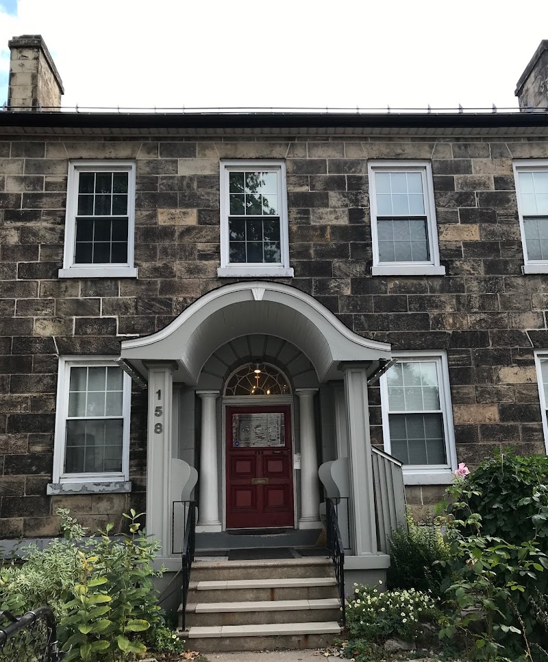 Hamilton Guesthouse in Hamilton, Canada