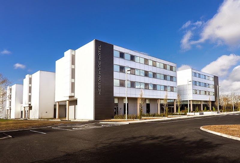 Heston Hyde Hotel in Hounslow, United Kingdom