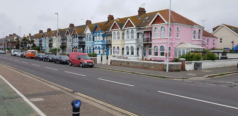 High Beach Guest House in Worthing, United Kingdom