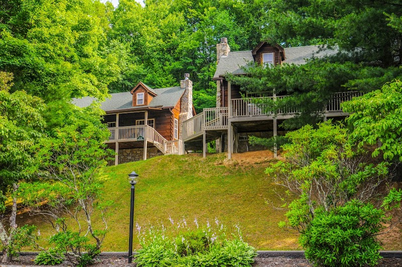 Highland Hills Motel & Cabins in Boone, North Carolina, United States