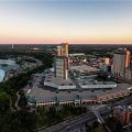 Hilton Niagara Falls/Fallsview Hotel & Suites