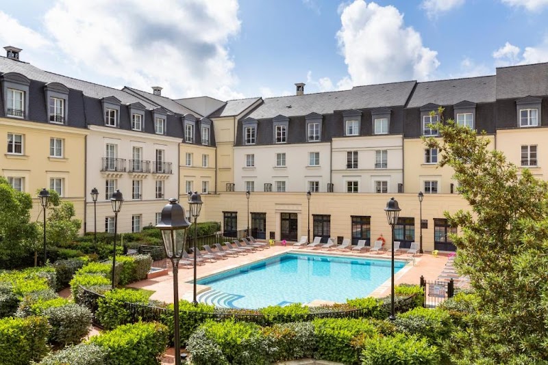 Hipark by Adagio Serris-Val d'Europe in Serris, France