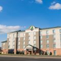 Holiday Inn Express & Suites Brampton
