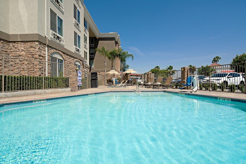 Holiday Inn Express & Suites Fresno South in Fresno, California, United States