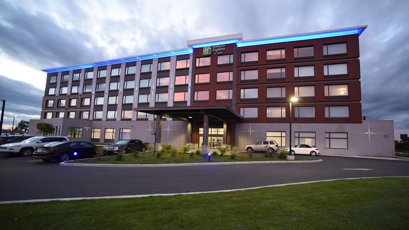 Holiday Inn Express & Suites Gatineau - Ottawa in Gatineau, Canada
