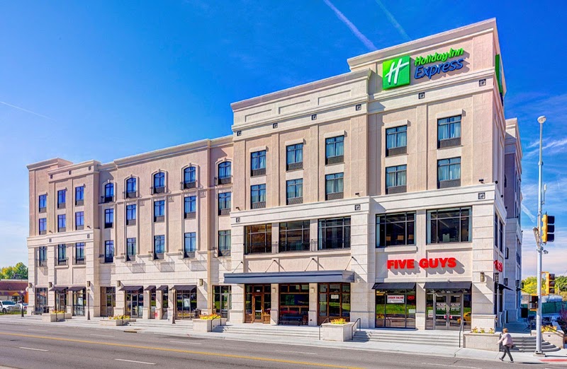 Holiday Inn Express & Suites Kansas City KU Medical Center in Kansas City, Kansas, United States