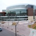 Holiday Inn Express & Suites Lincoln I – 80