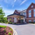 Holiday Inn Express & Suites Southfield – Detroit