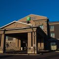Holiday Inn Express & Suites Thunder Bay