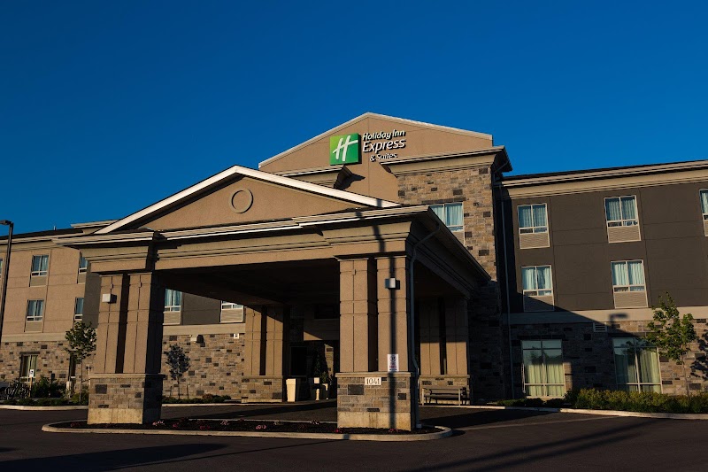 Holiday Inn Express & Suites Thunder Bay in Thunder Bay, Canada