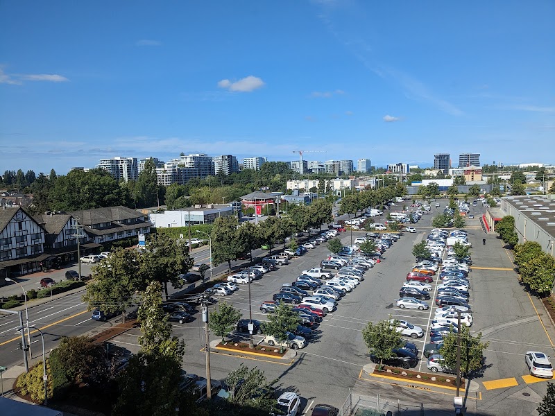 Holiday Inn Express Vancouver Airport in Richmond, Canada