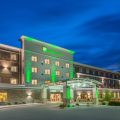 Holiday Inn & Suites Grand Junction-Airport