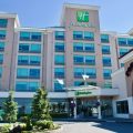 Holiday Inn Vancouver Airport