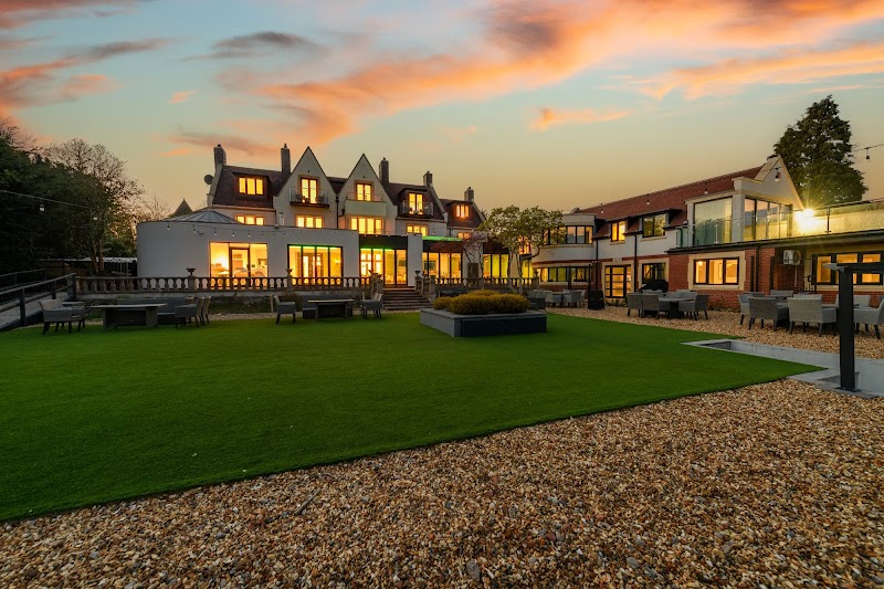 Holm House Hotel in Penarth, United Kingdom