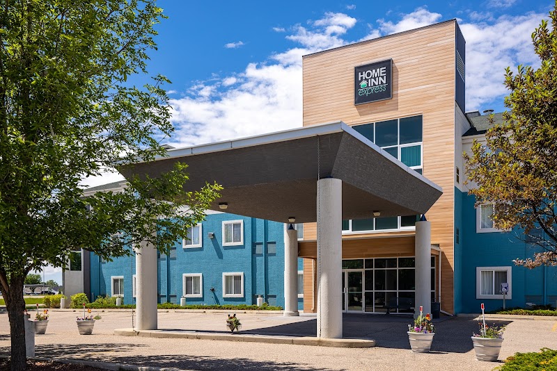Home Inn Express Medicine Hat in Medicine Hat, Canada