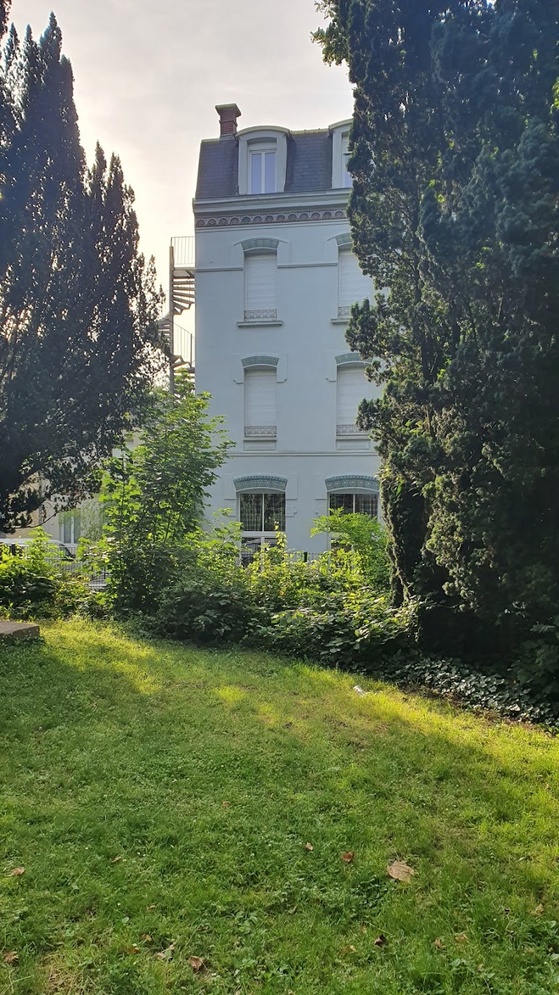 Hotel 19'Cent in Le Creusot, France