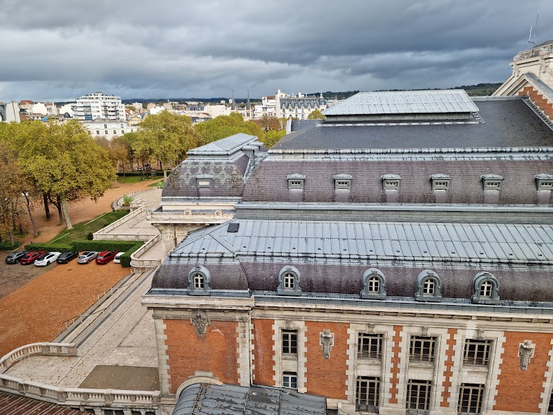 Hotel Aletti Palace in Vichy, France