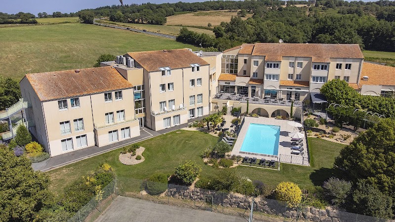 Hotel Aloé in Les Herbiers, France