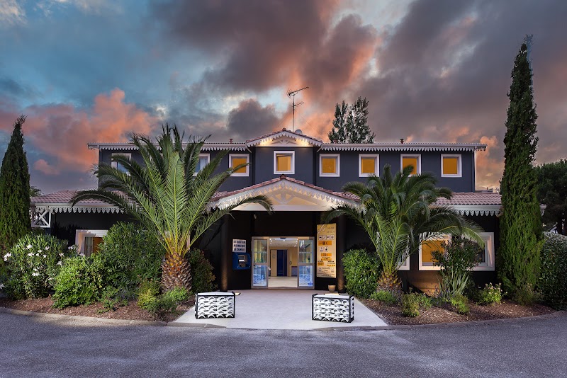 Hotel Altica Port d'Arcachon in Arcachon, France