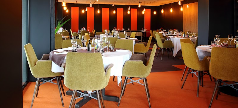 Hotel Anemotel in Riom, France