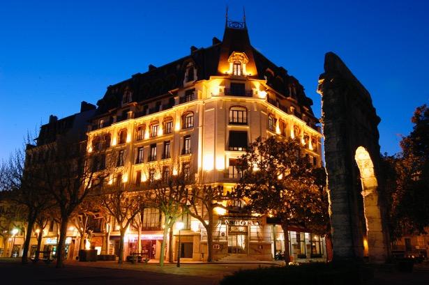 Hotel Astoria in Aix-les-Bains, France
