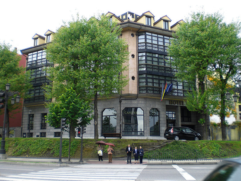 Hotel Astures in Oviedo, Spain