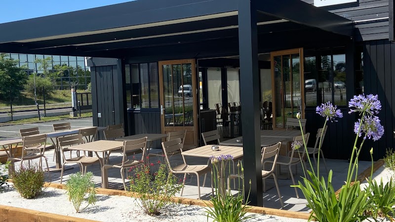 Hotel Atlantica Bordeaux Aeroport in Merignac, France