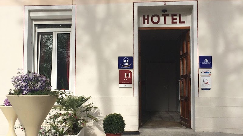 Hotel Au Royal Hotel in Carcassonne, France