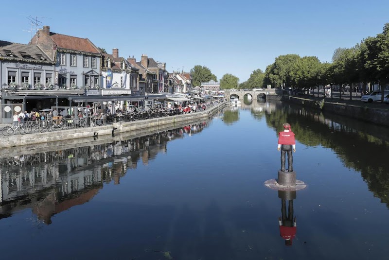 Hôtel Au Spatial in Amiens, France