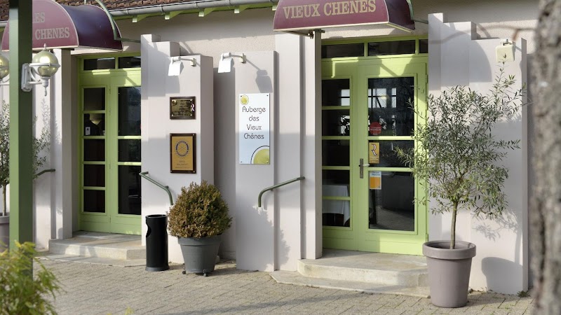 Hotel Auberge des Vieux Chênes in Brive-la-Gaillarde, France