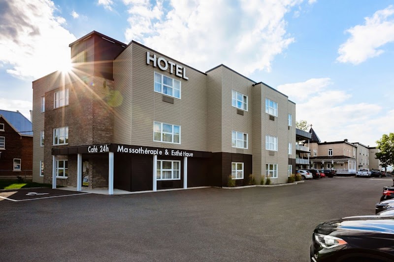 Hôtel Auberge du Littoral in Quebec City, Canada