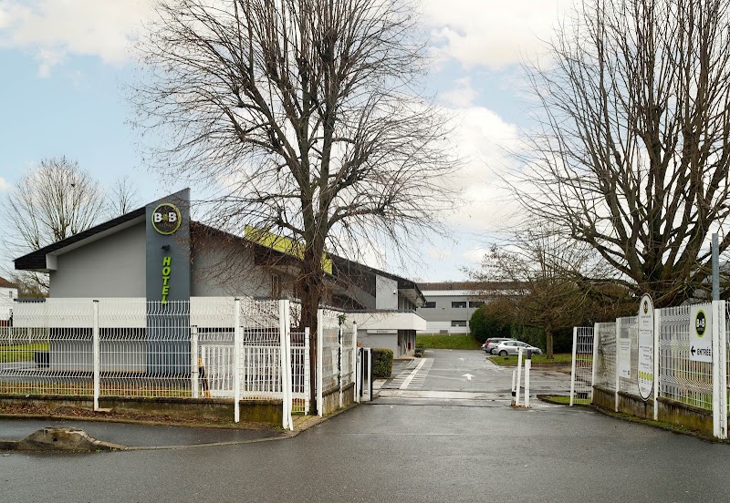 Hotel B&B Bretigny-sur-Orge in Bretigny-sur-Orge, France