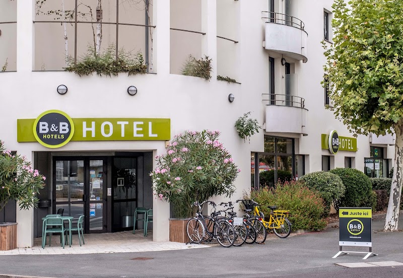 Hotel B&B La Rochelle Centre in La Rochelle, France