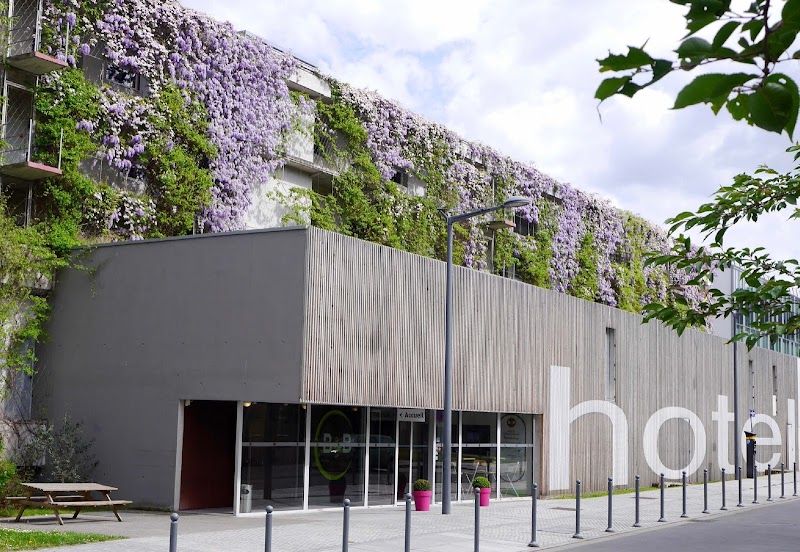 Hotel B&B Lille Centre Grand Palais in Lille, France