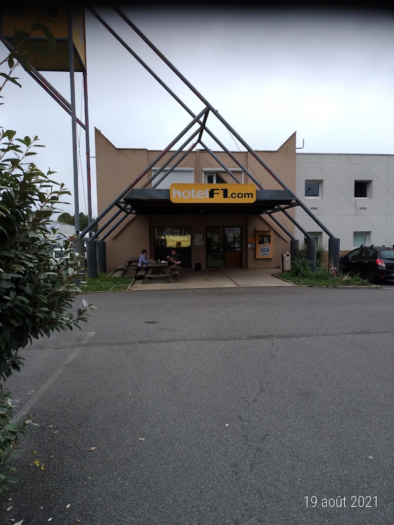Hotel Balladins Nantes Saint-Herblain in Saint-Herblain, France