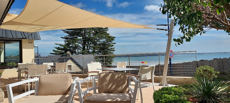 Hotel Bellevue in Concarneau, France