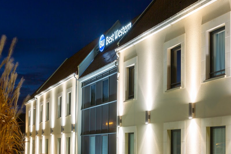 Hotel Best Western La Mare O Poissons in Ouistreham, France