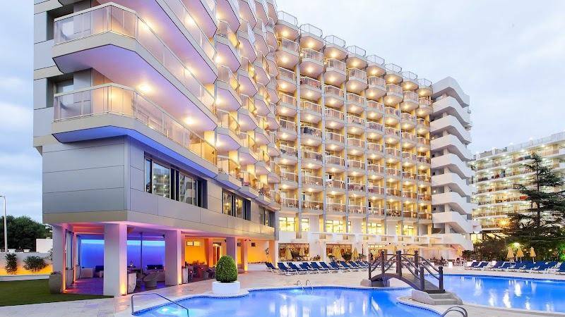 Hotel Beverly Park & Spa in Blanes, Spain