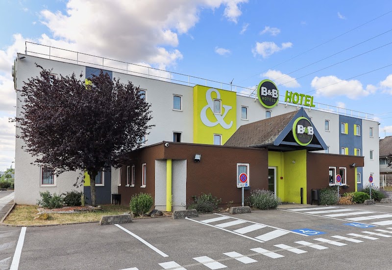 Hotel Bonsai Dijon Sud in Chenove, France
