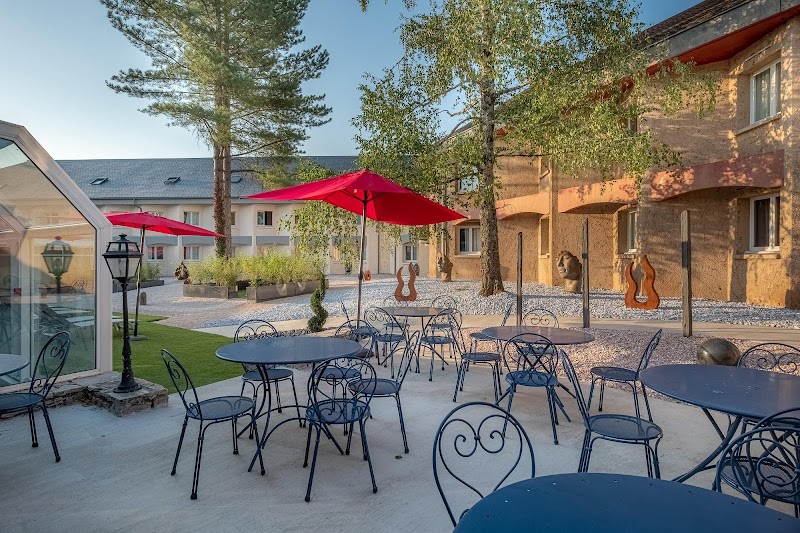 Hotel Causse Comtal in Rodez, France
