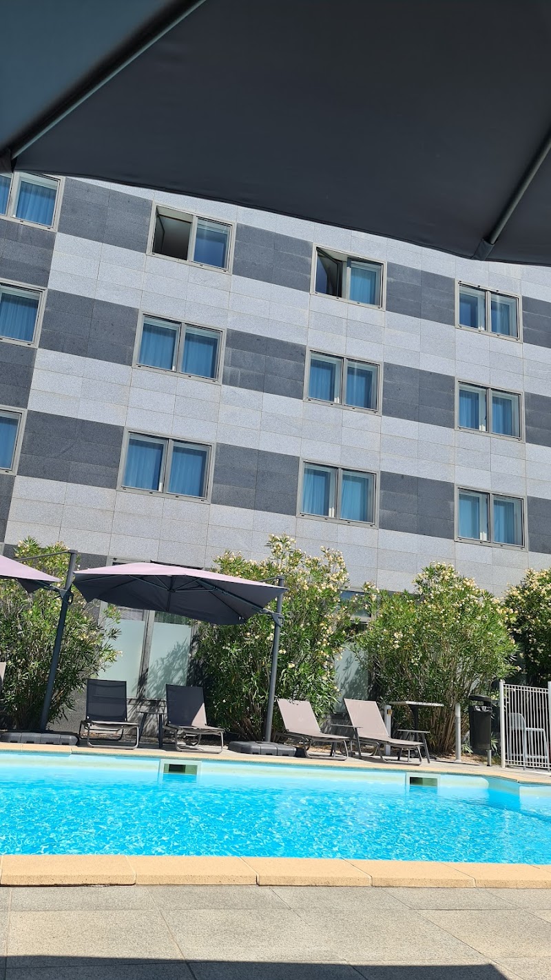 Hotel Cerise Bethune in Bethune, France