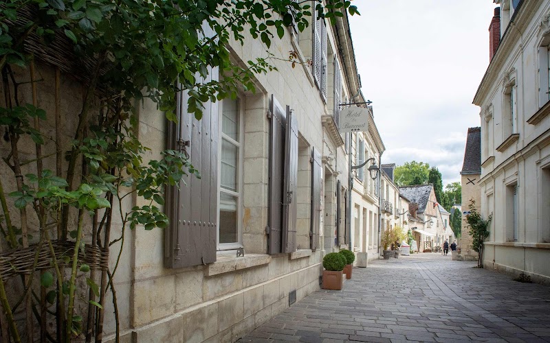 Hotel De Biencourt in Saumur, France