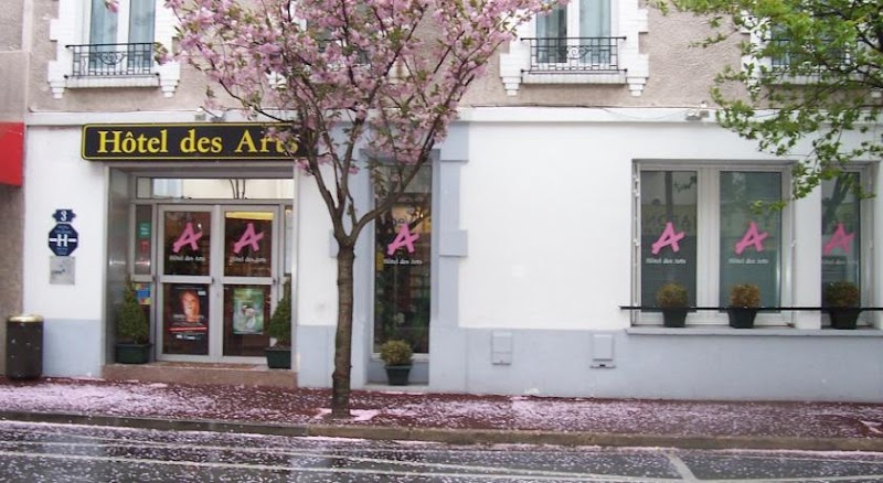Hotel Des Arts in Rueil-Malmaison, France